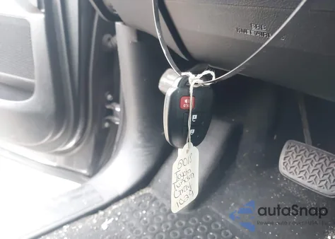 2018 Toyota Tundra Limited 5.7L V8 z USA, uszkodzony, nr VIN 5TFHW5F16JX711029